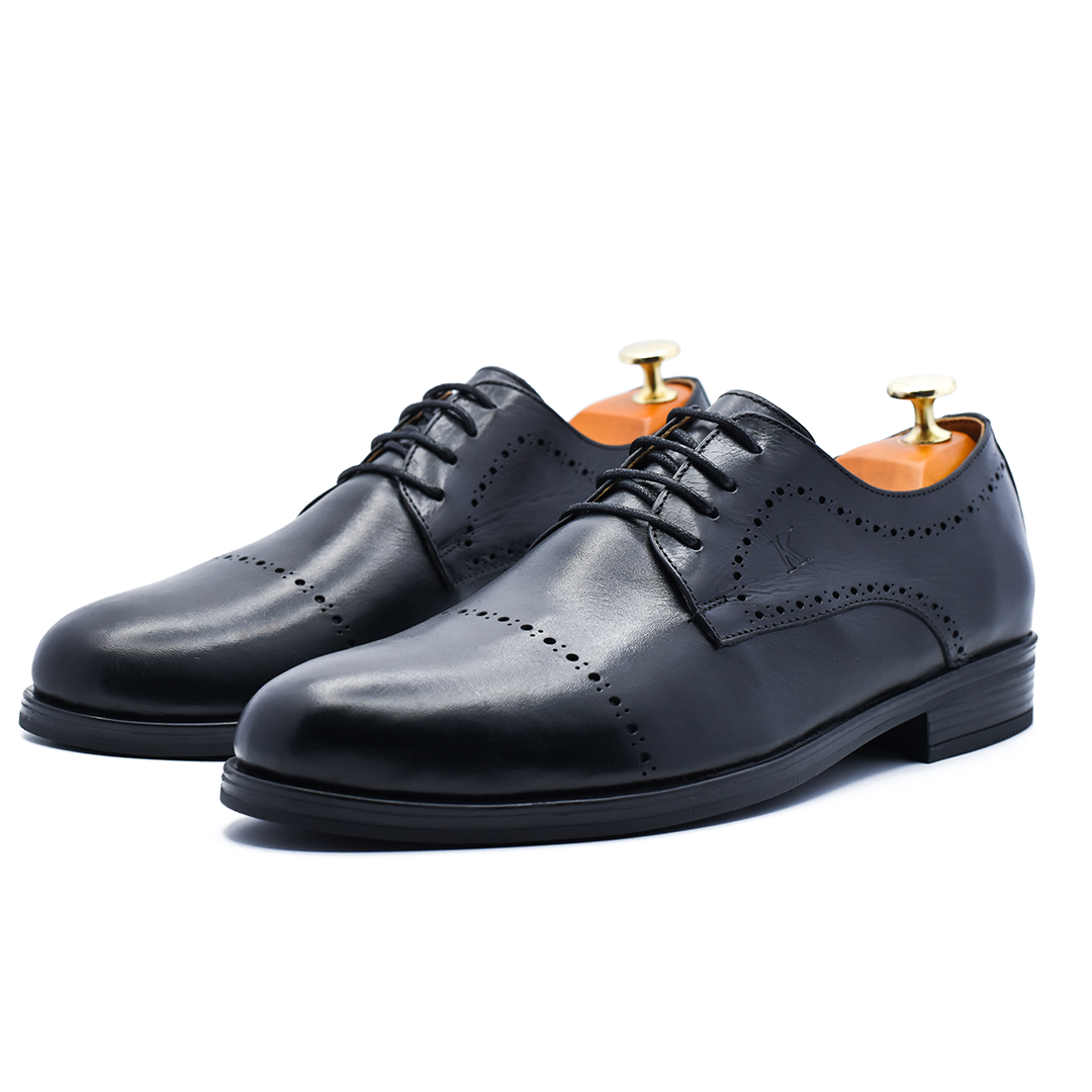 CHAUSSURE CLASS EN CUIR MARRON RF 711