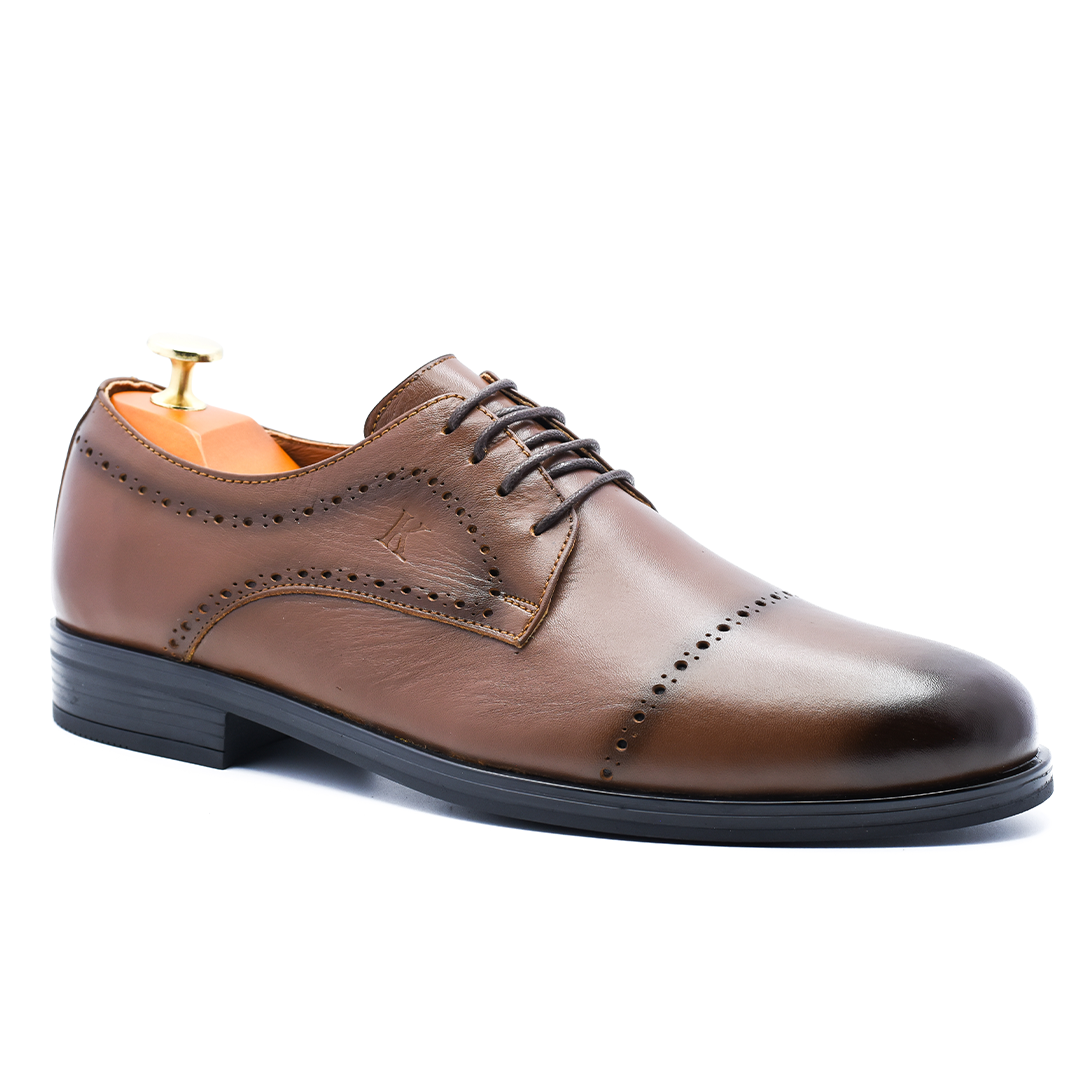 CHAUSSURE CLASS EN CUIR MARRON RF 711