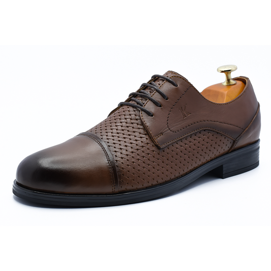 CHAUSSURE CLASS EN CUIR MARRON RF 765