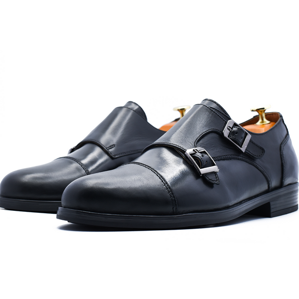 CHAUSSURE CLASS EN CUIR NOIR RF 716