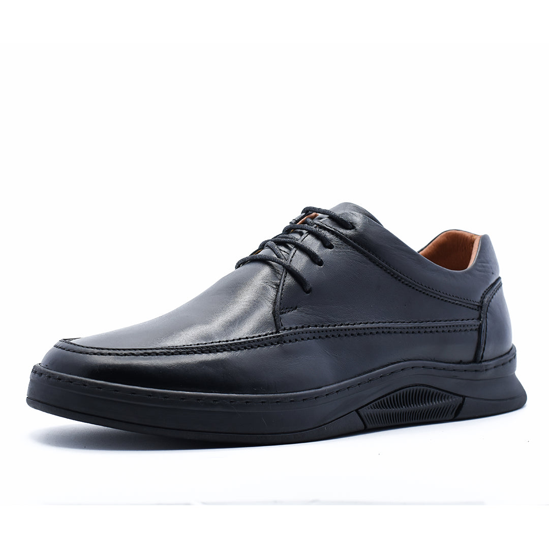 BASKETS EN CUIR NOIR RF795